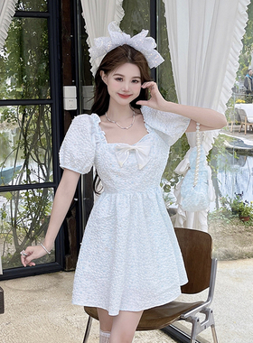 ISTYNI官方店小包包提花收腰连衣裙泡泡袖裙子女夏季新款