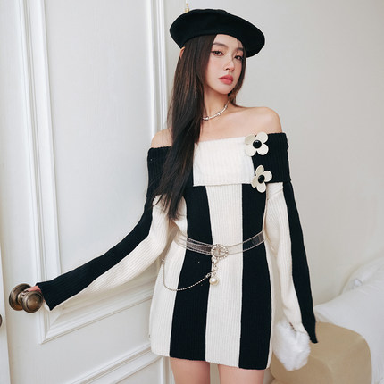 ISTYNI官方店条纹翻领露肩毛衣中长款一字肩修身针织上衣女秋冬