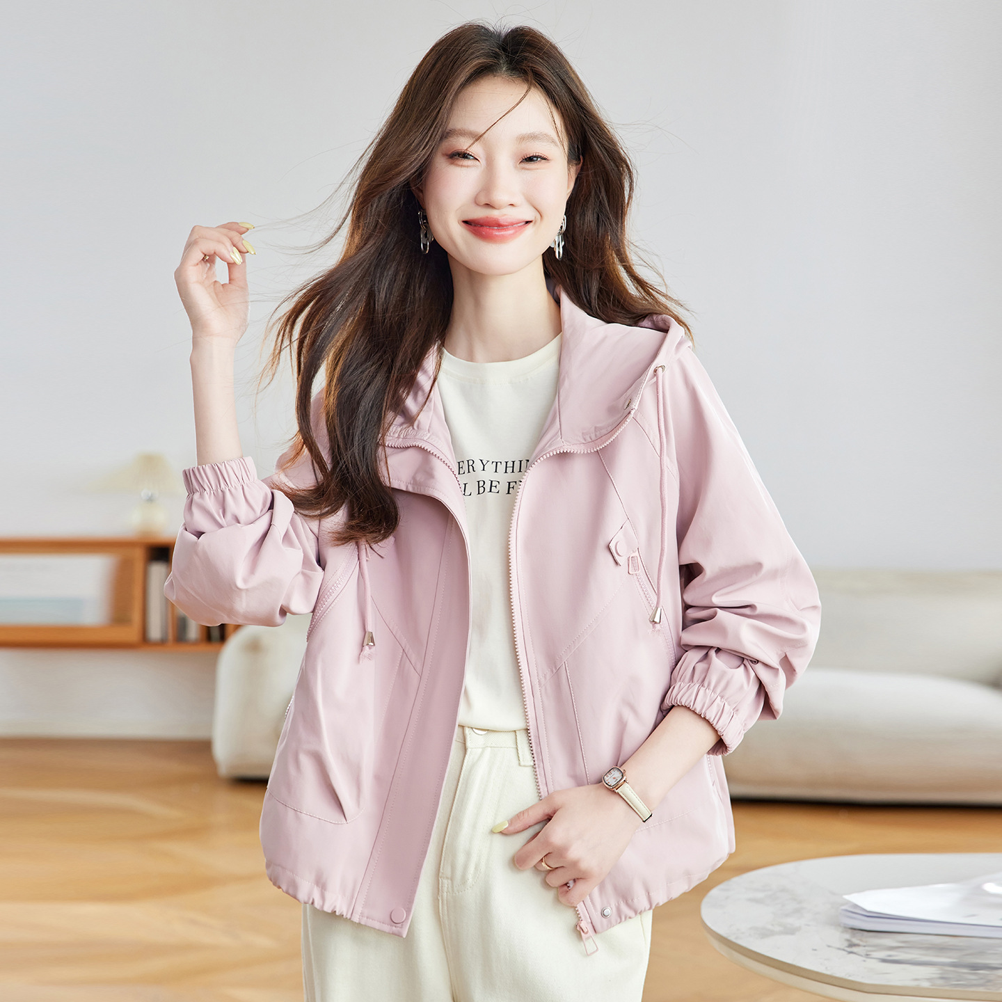 她之蝶品牌苏昔然彩女装2025新款大码女装时尚连帽外套长袖上衣
