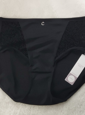 安莉芳旗下Comfit中腰包臀蕾丝内裤棉质底档三角裤C200029