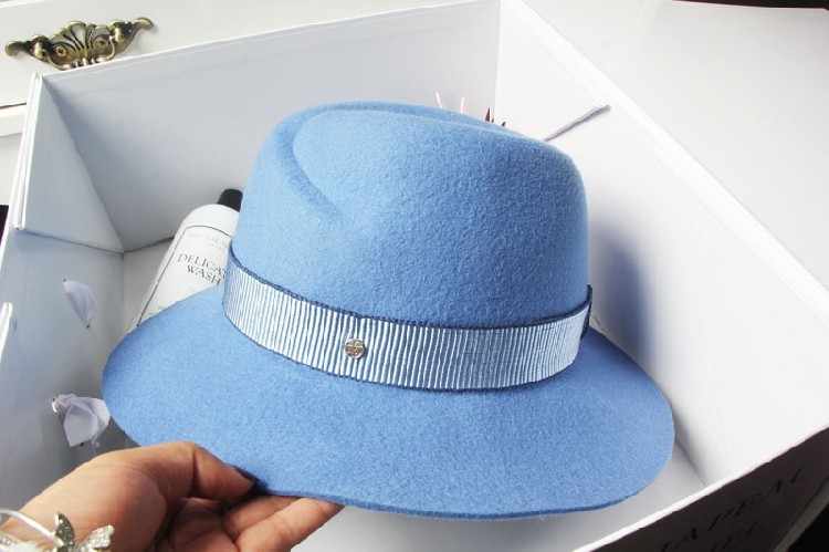 明星款新品秋冬天蓝色宽檐毛呢帽子礼帽女英伦潮度假遮阳休闲百搭
