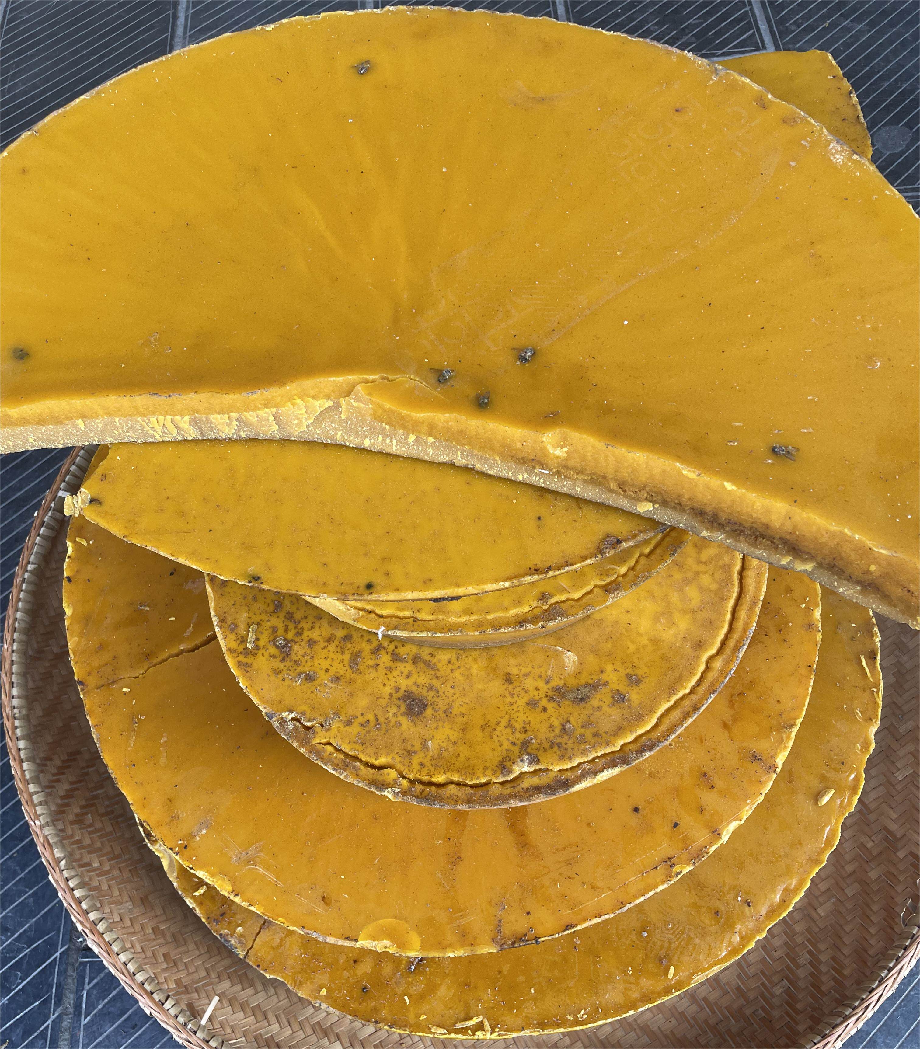 乡野志刚 纯天然中蜂蜂蜡（老巢蜡 不可食用）500g,畜牧/养殖物资,招蜂水/诱蜂蜡,淘宝优惠券,粉丝福利购,淘宝优惠卷