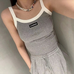 CHESTER CHARLES 2024春季女款两色弹力修身性感吊带背心香港代购