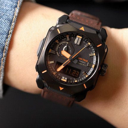 卡西欧男表太阳能电波登山指南针光能电波户外运动表PRW-6900YL-5