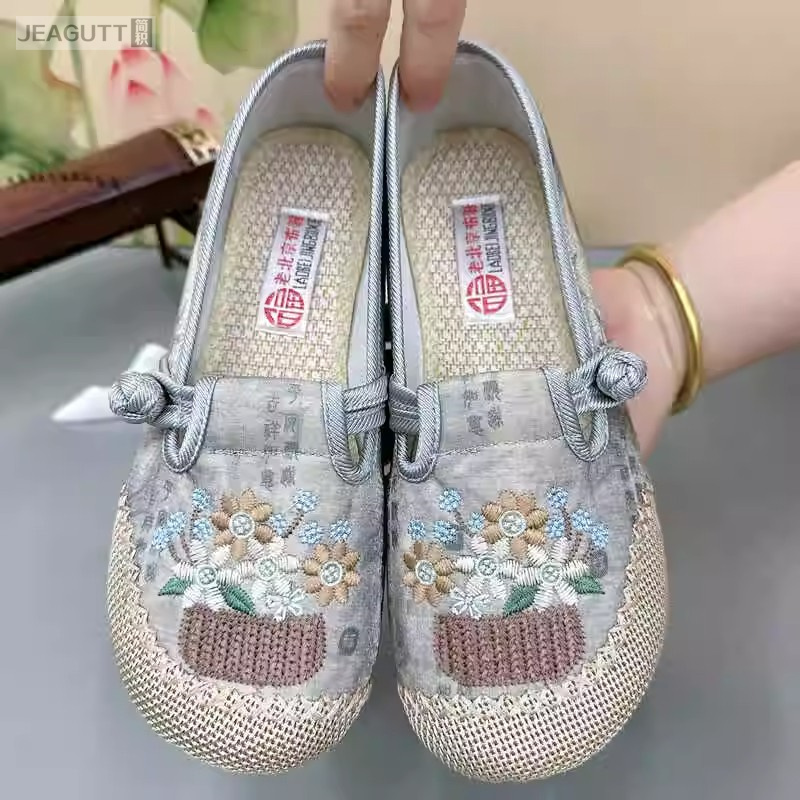 民族风老北京布鞋透气绣花鞋