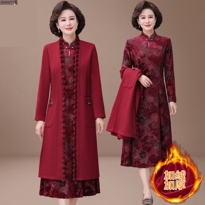 加绒中老年妈妈XL两件套大码红色