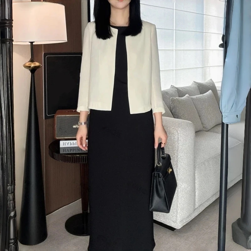 春夏透气百搭女小香风西装短外套图片