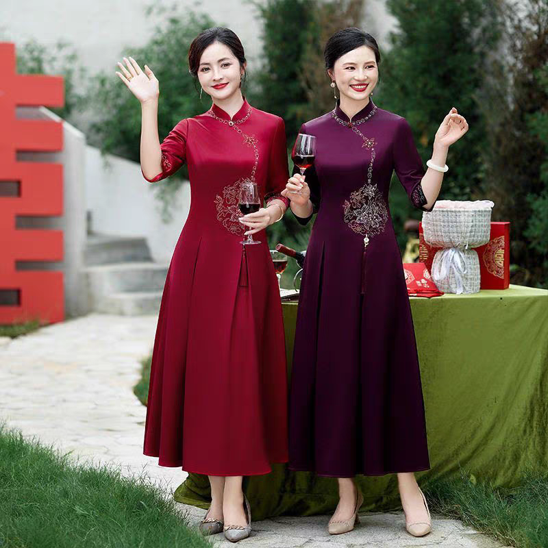 春秋款高档刺绣喜婆婆婚宴装儿子旗袍