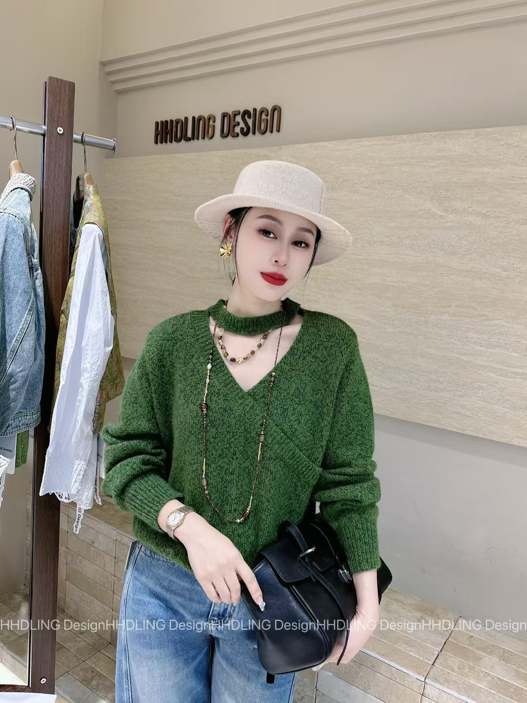 2026冬季新韩版时尚百搭显瘦女潮V领长袖羊毛针织衫女毛衣女上衣