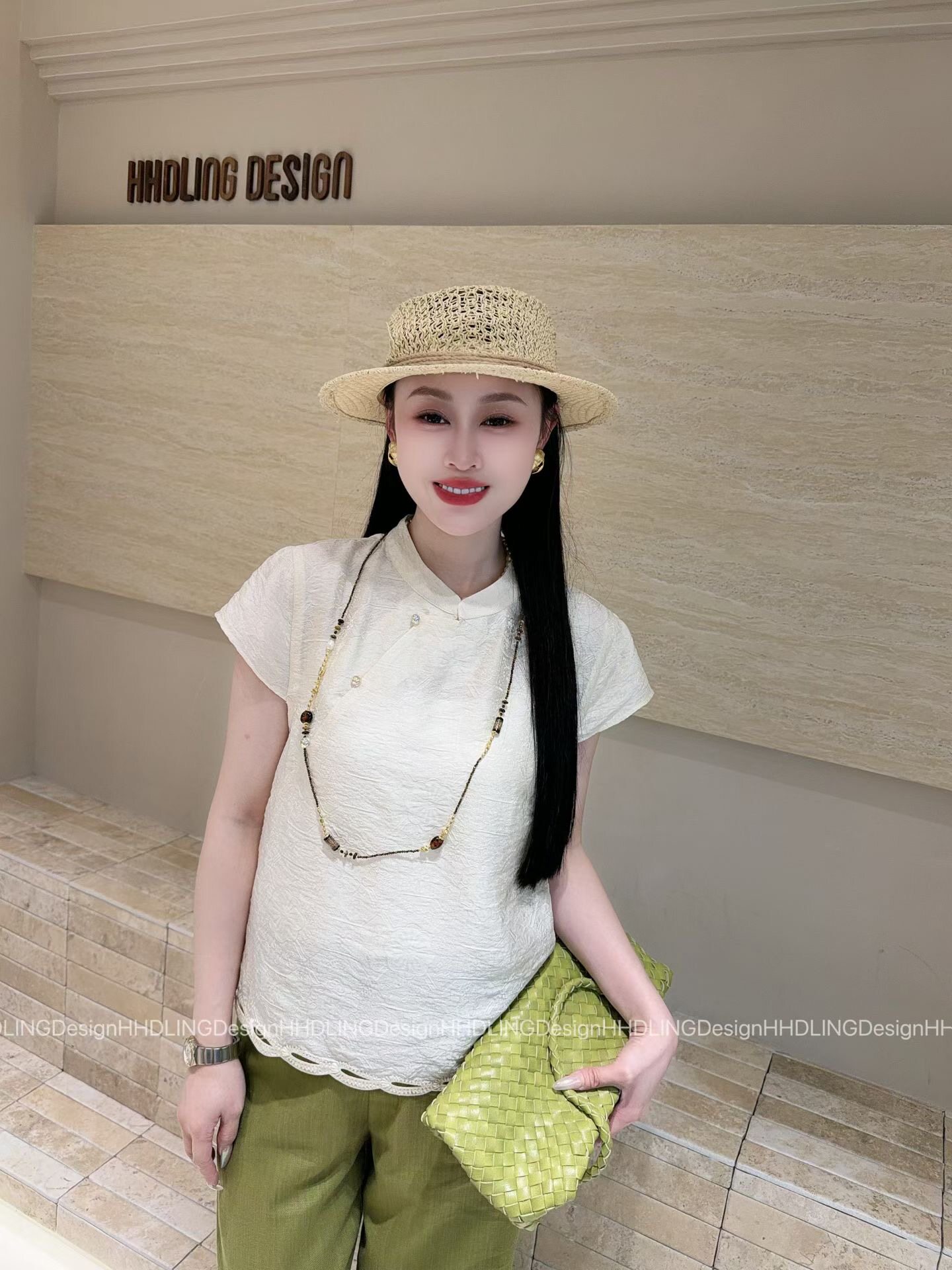 2026夏季新韩版时尚百搭显瘦女潮圆领短袖时尚新中式上衣女