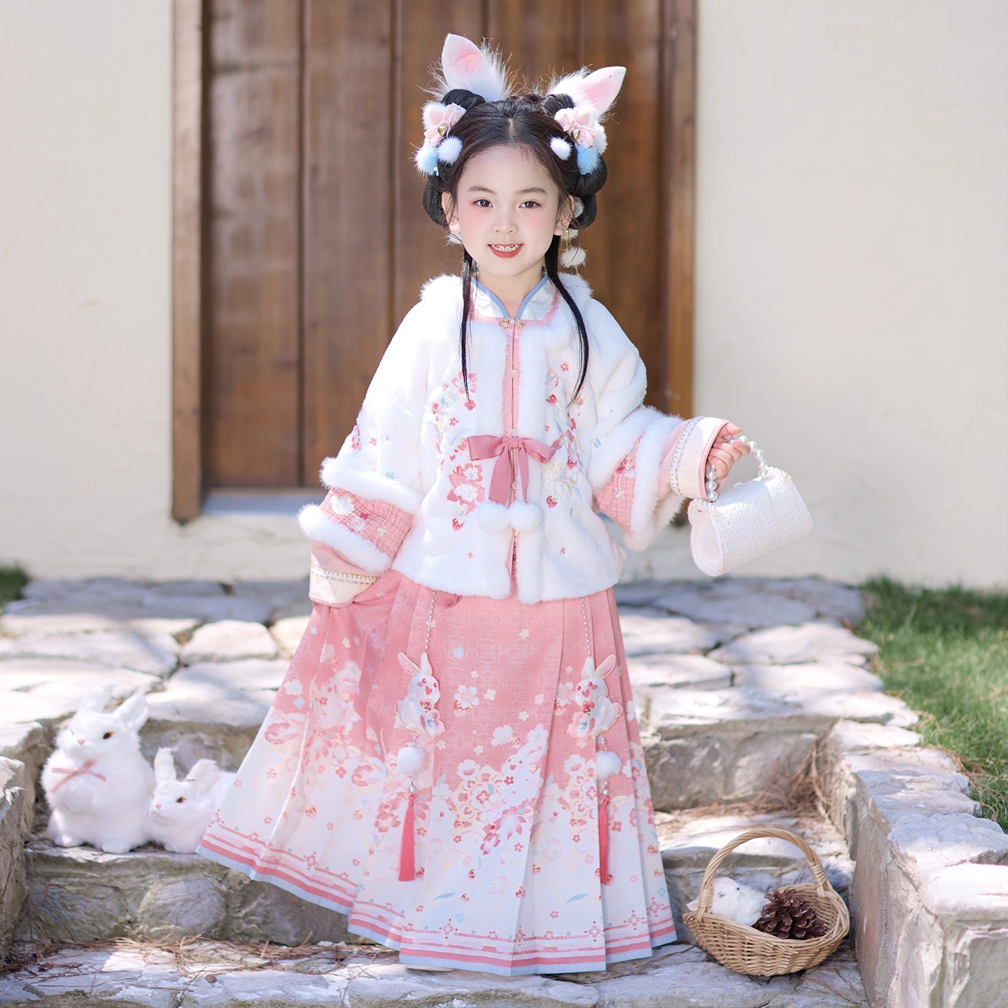 汉服女童秋冬2025新款超仙古装可穿中国风唐装连衣裙新中式拜年服