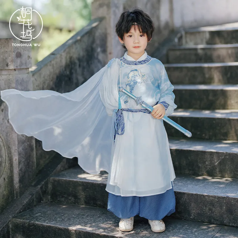 汉服男童春秋2025新款儿童武侠风演出服男孩中秋节古风套装