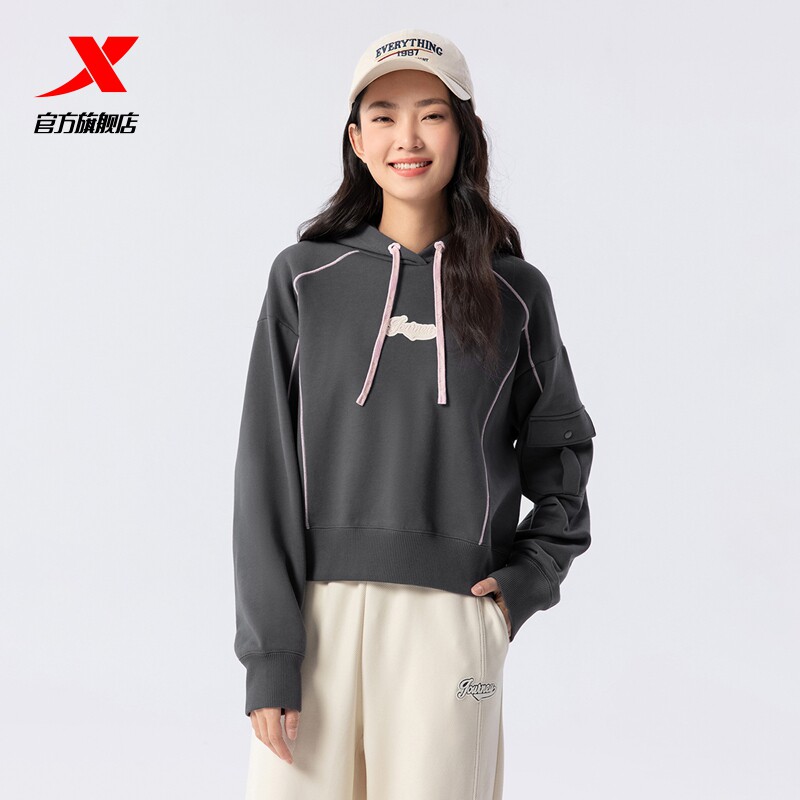 特步连帽卫衣女2025年春新款休闲宽松套头运动上衣女975128930483