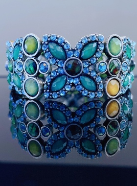 香草天空非常漂亮蓝绿色调满钻镶嵌弹性手镯【满百包邮独家孤品】