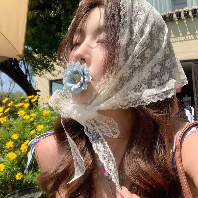 法式飘带蕾丝三角头巾女田园风白色屁帘系腰头饰复古包头防晒丝巾