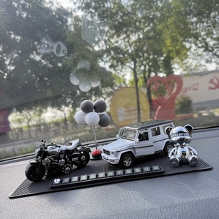 杜卡迪摩托车汽车模型摆件合金汽车车载车内中控台装 牌 饰移车号码