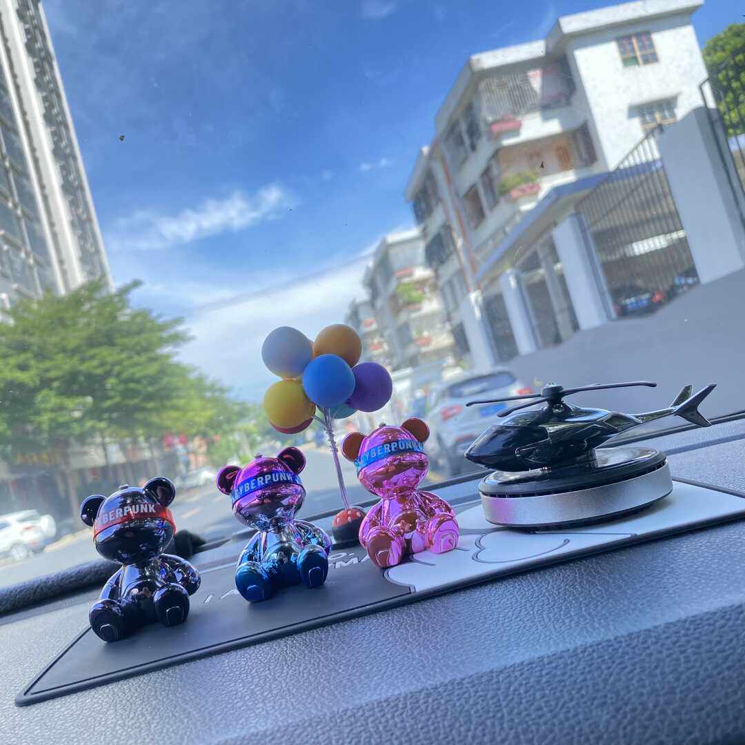 可爱镀金熊汽车香薰持久淡香氛