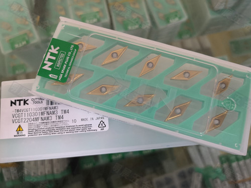 正品VCGT110301MFNAM3 TM4日本NTK精车不锈钢数控刀片R0.1角