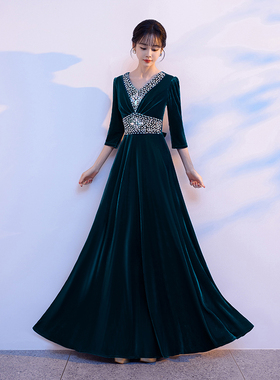 2025新款冬季金丝绒大合唱演出服女长裙保暖主持中老年人大码521B