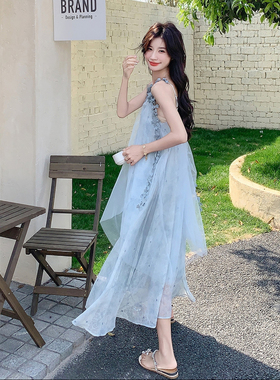 爆款主推2025夏季新款网纱度假碎花吊带裙2C219-6006-P135-K198