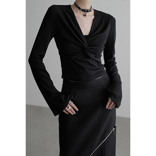 无以幻象扭结两件套打底衫