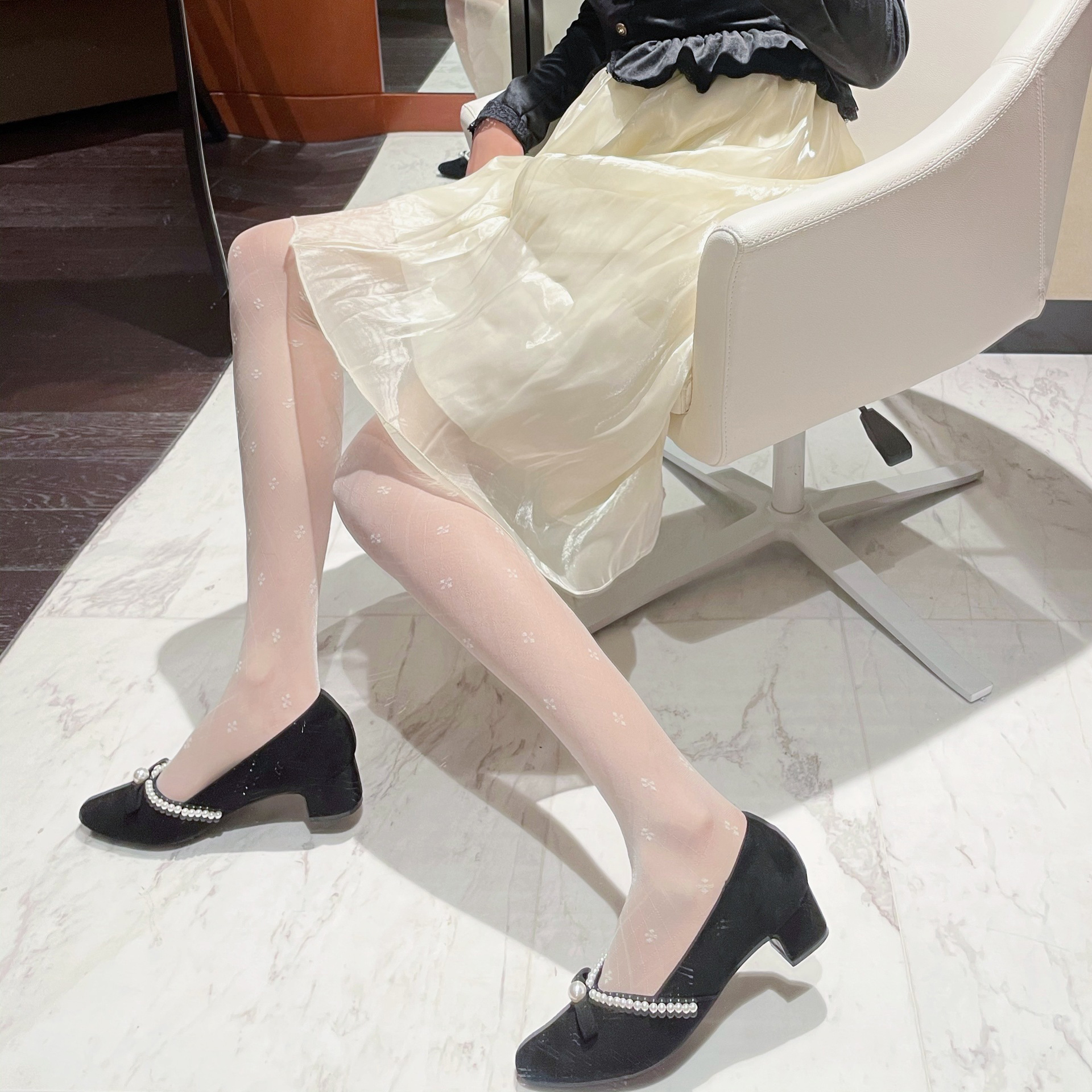 法式复古仙女风四叶草超薄丝袜