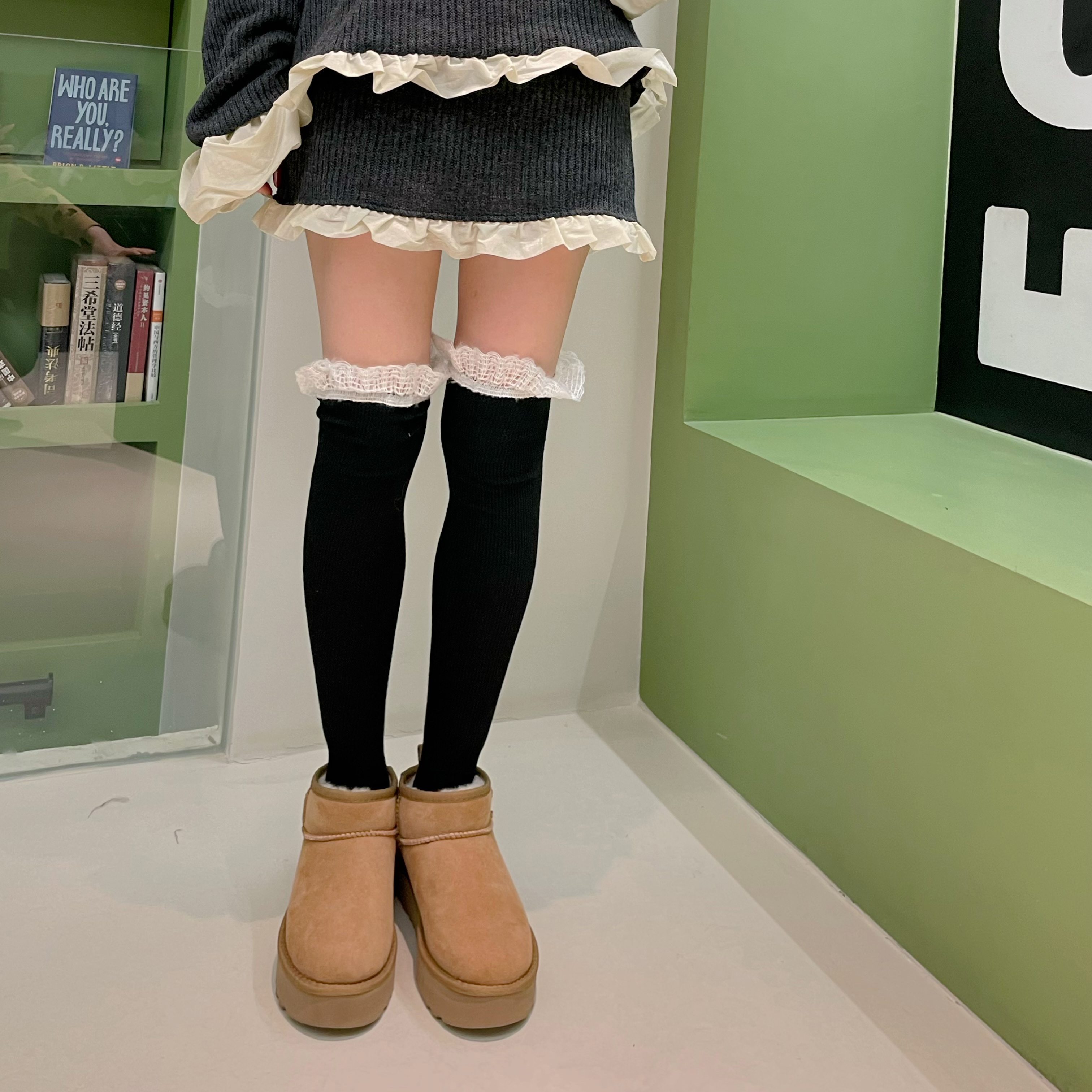 简约毛线花边及膝大腿袜保暖