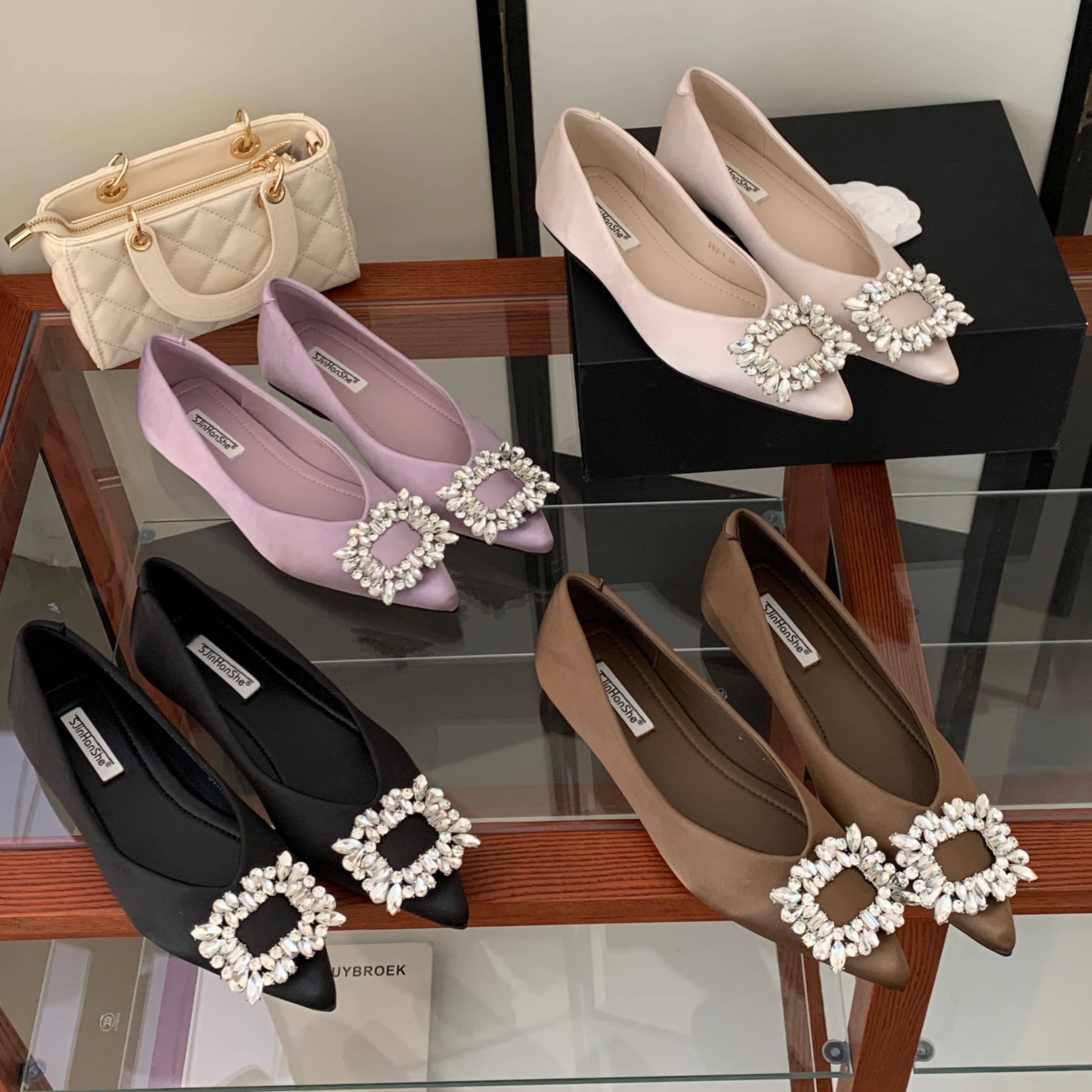 法式尖头浅口单鞋女水钻方扣平底百搭气质温柔鞋一脚蹬表演奶奶鞋,女鞋,浅口单鞋,淘宝优惠券,粉丝福利购,淘宝优惠卷