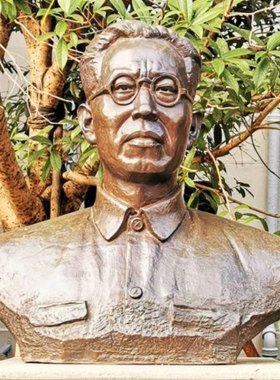 工人运动校园玻璃钢精雕宴玻璃钢