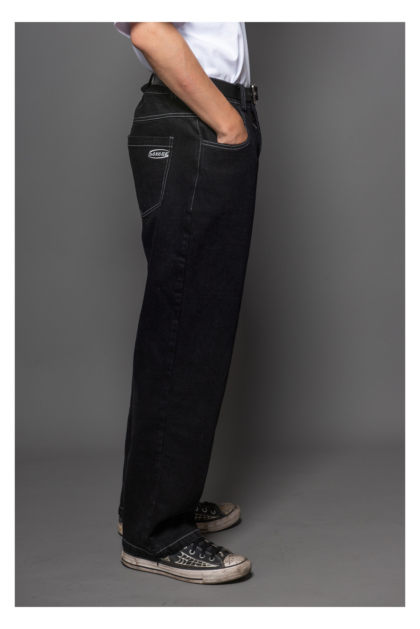 savage街头滑板品牌 刺绣牛仔裤 黑色