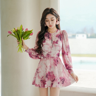 温泉度假女泳衣 连体遮肚显瘦大码 金宏2025新款 泳衣女蝴蝶印花裙式