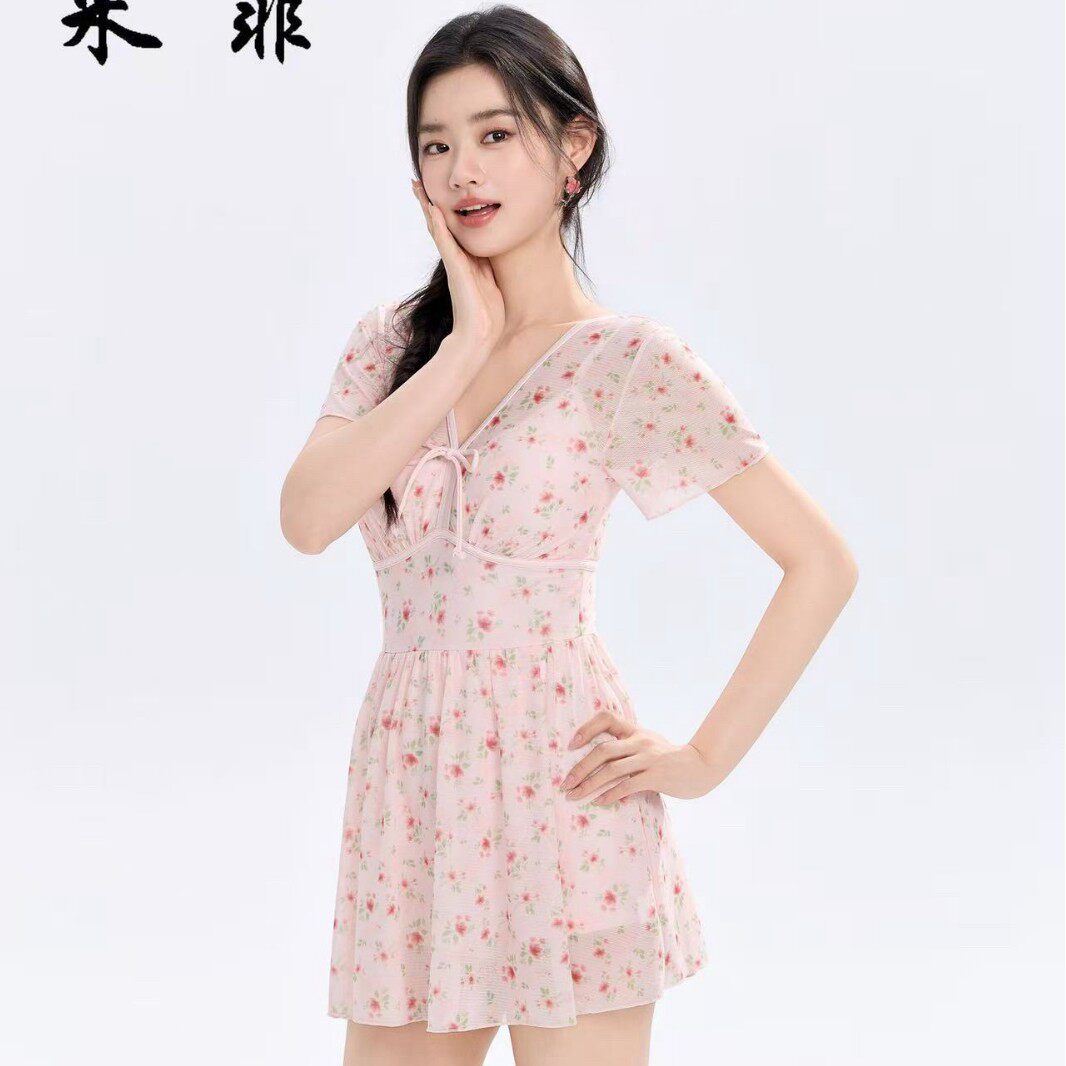 采菲新款泳衣女小碎花连体裙式少女学生游泳衣海边度假泳装26125