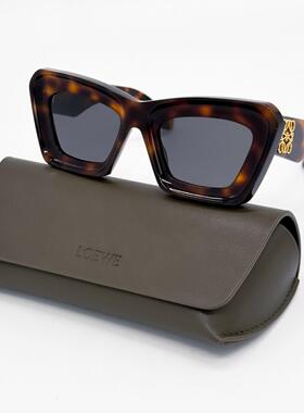 LOEWE罗意威LW40145I 52A棕色BWOWN猫眼女太阳眼镜墨镜