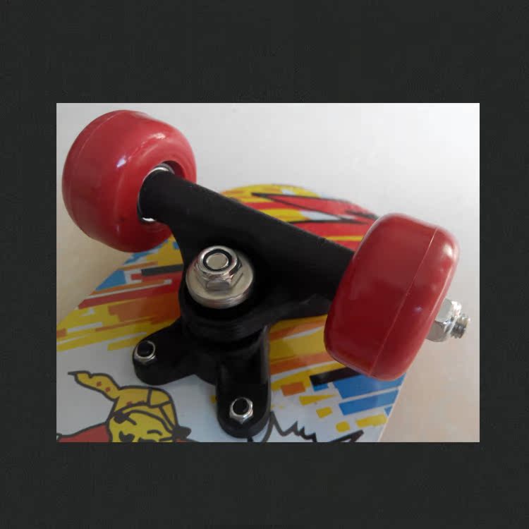 Skate pour homme femme enfant - Ref 2596744 Image 4