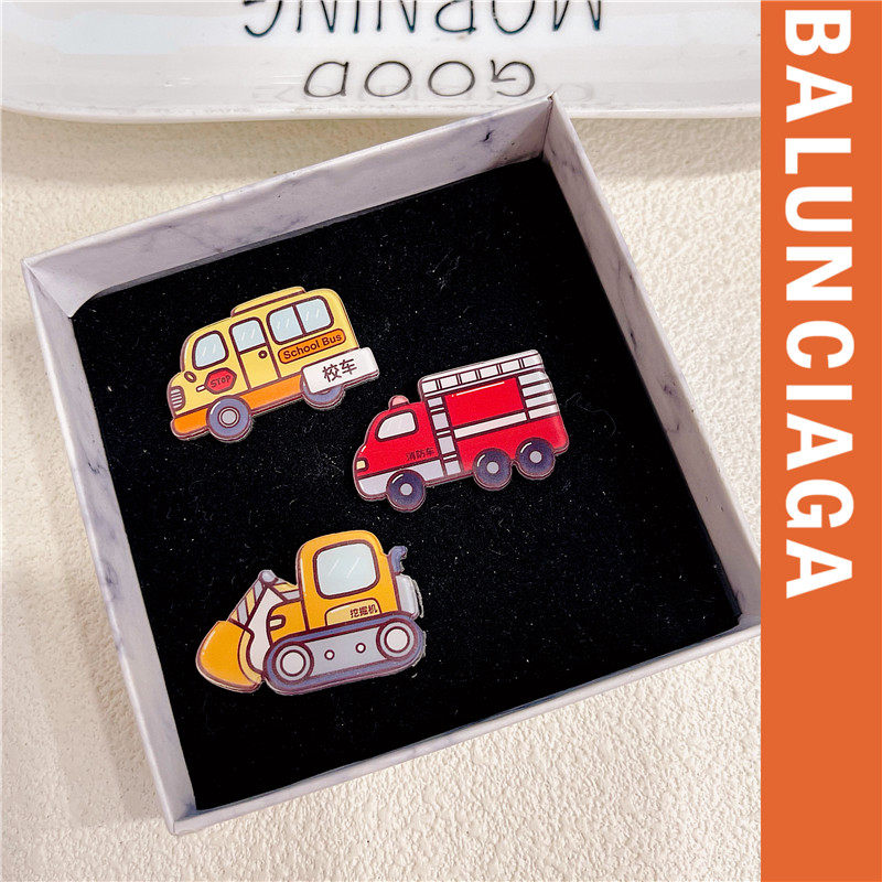 小汽车徽章救护车挖掘机消防车铲车别针幼儿园礼物书包衣服装饰,饰品/流行首饰/时尚饰品新,胸针,淘宝优惠券,粉丝福利购,淘宝优惠卷