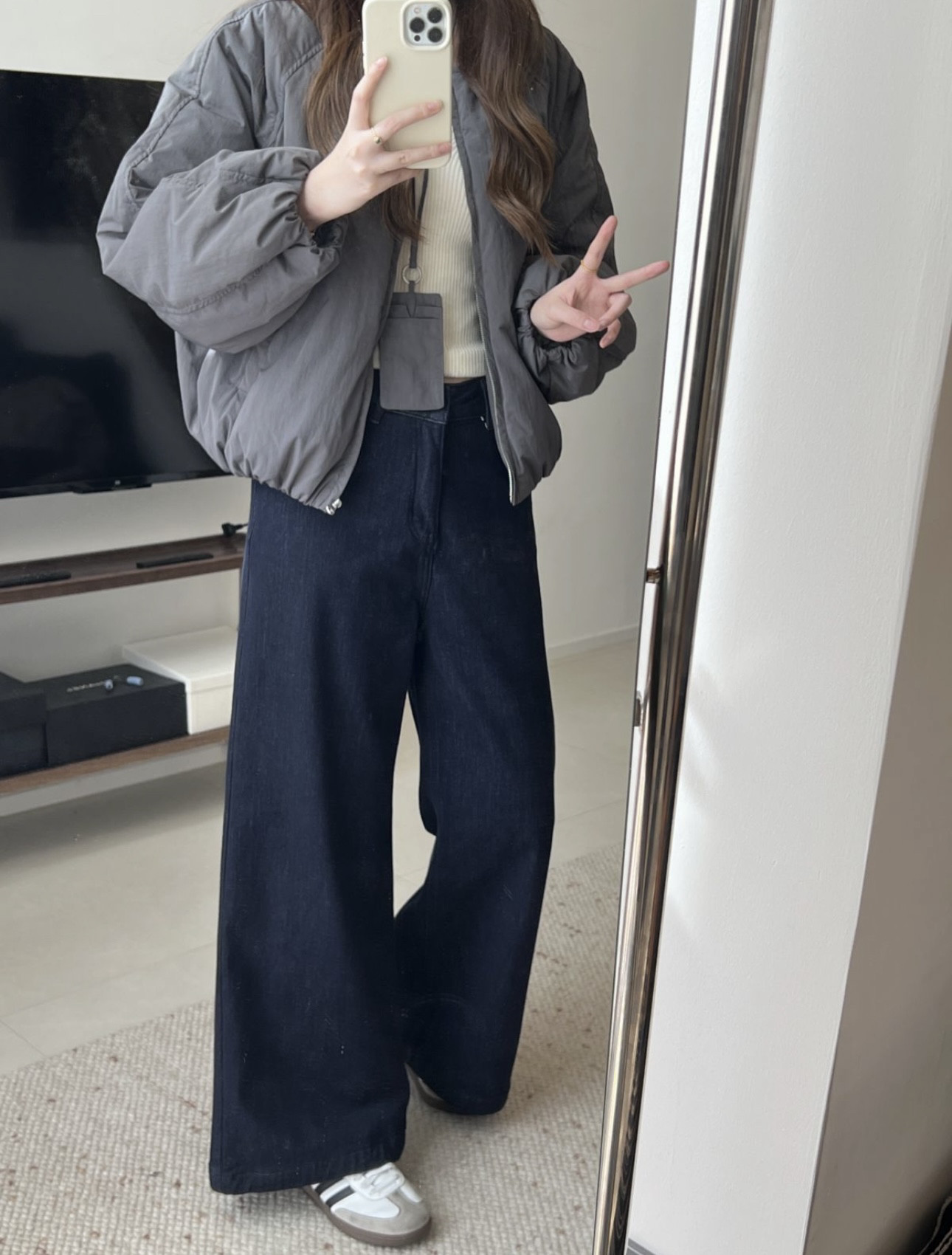 冬季新款韩版高腰显瘦直筒加绒牛仔裤女宽松阔腿裤