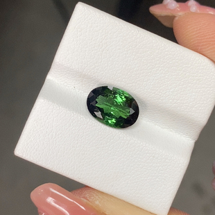 天然绿碧玺2.608克拉特价