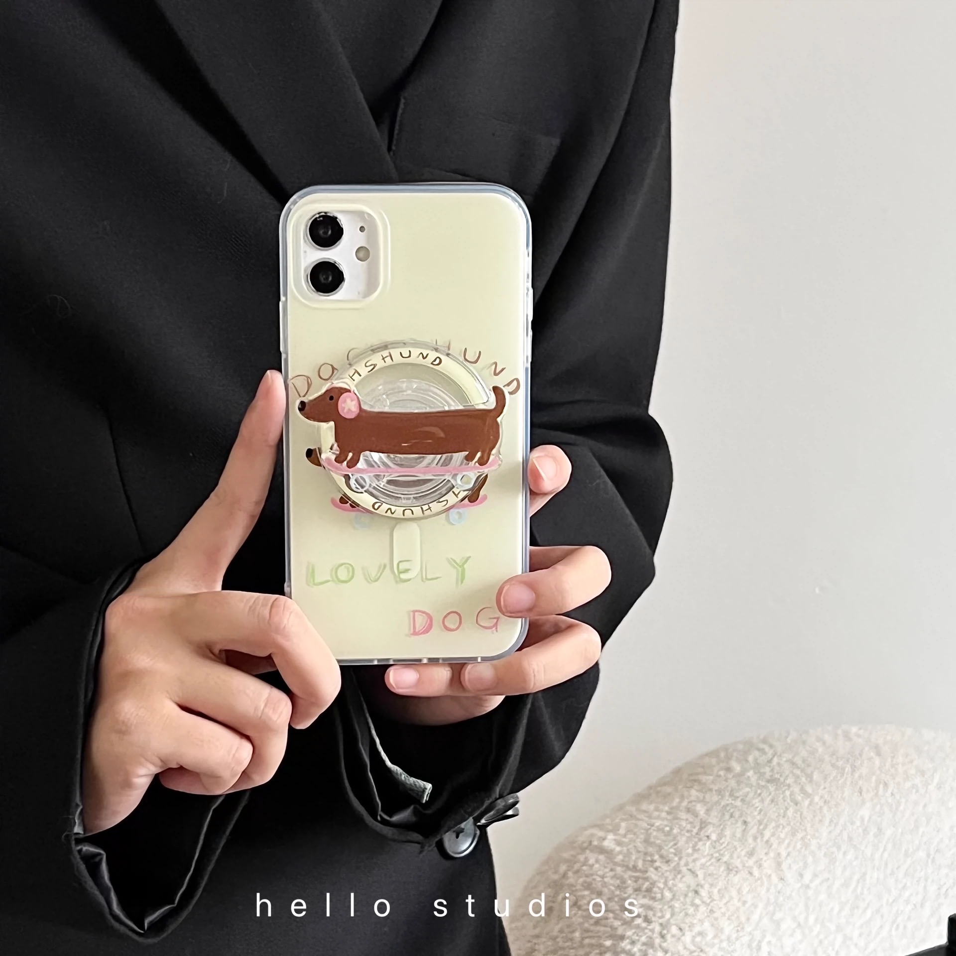 ins磁吸适用小米14/13U新10S手机壳红米Turbo3可爱滑板腊肠狗个性k70/60/note12t/civi4pro女款k40S/50软卡通