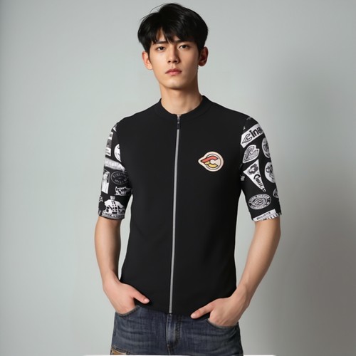 动感骑行，时尚先锋：Cinelli 骑行服，助力每一次风驰电掣的冒险