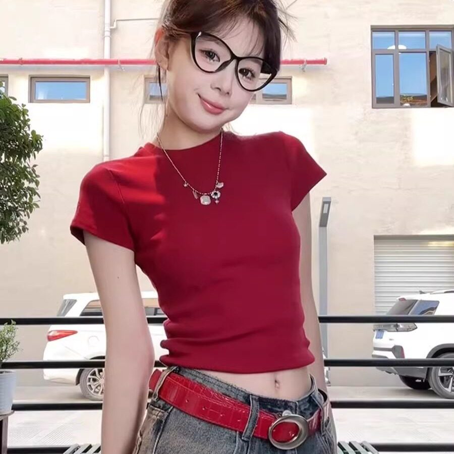 2026短款红色显白短袖女夏季修身显瘦上衣正肩美式辣妹打底T恤