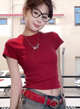 2026短款红色显白短袖女夏季修身显瘦上衣正肩美式辣妹打底T恤