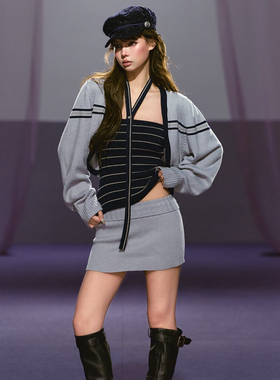 AGAM 经典灰蓝条纹毛织挂脖抹胸+开衫+包臀短裙三件套装