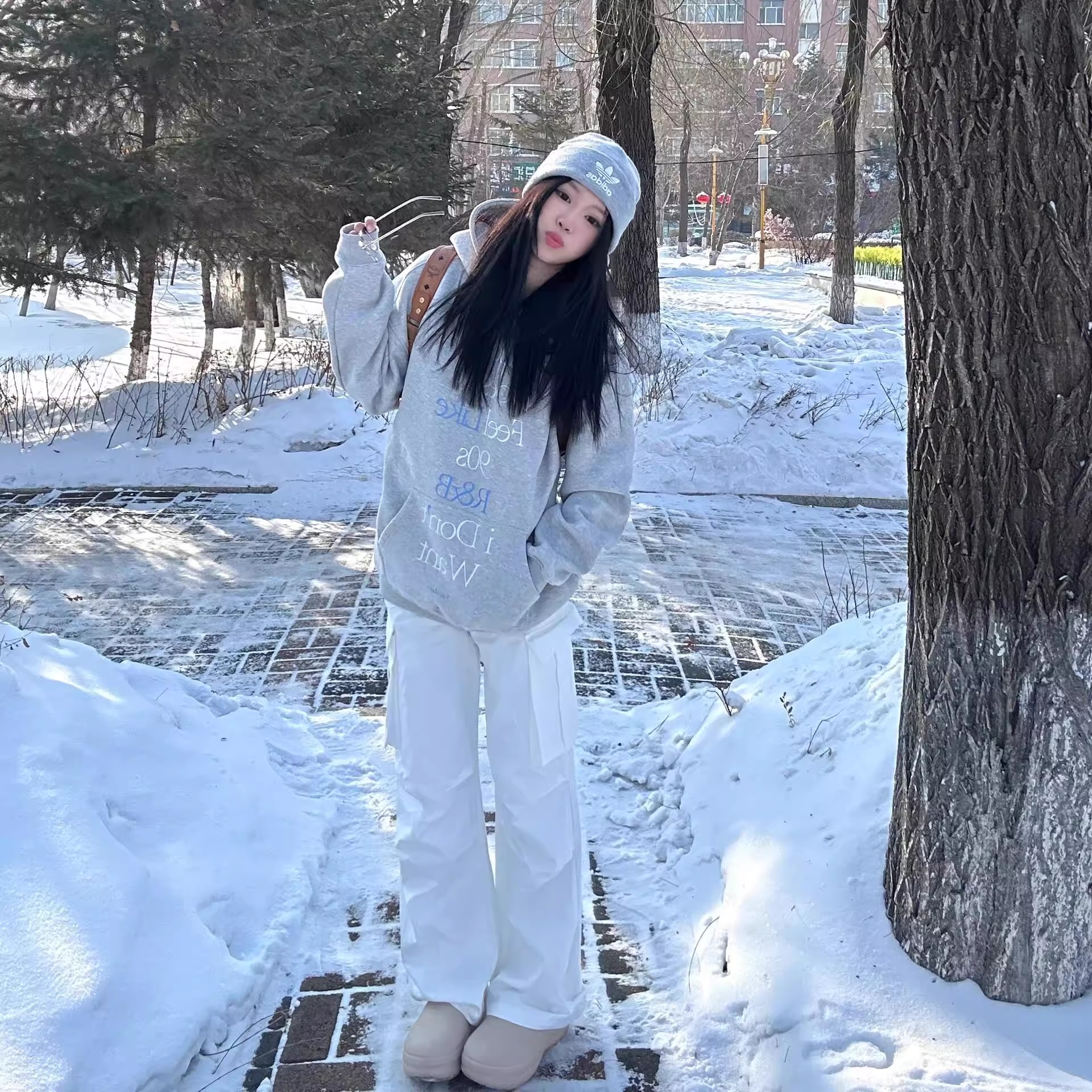 【送退货宝】潮牌加绒连帽卫衣冬