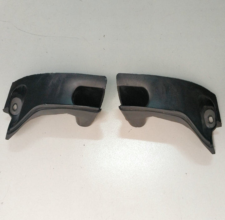 吉利帝豪支架后杠支架杠卡