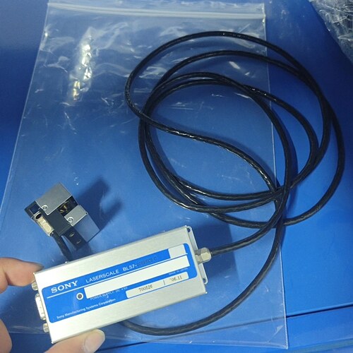 BL57-006REC5 C SONY激光尺 DC+5V供电 DB25接口 带线缆议价维修