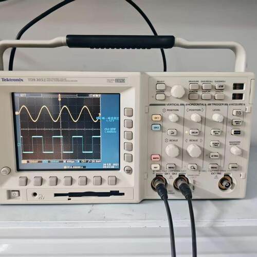 TDS3052 数字示波器 500M 泰克 实验室测量仪器议价维修