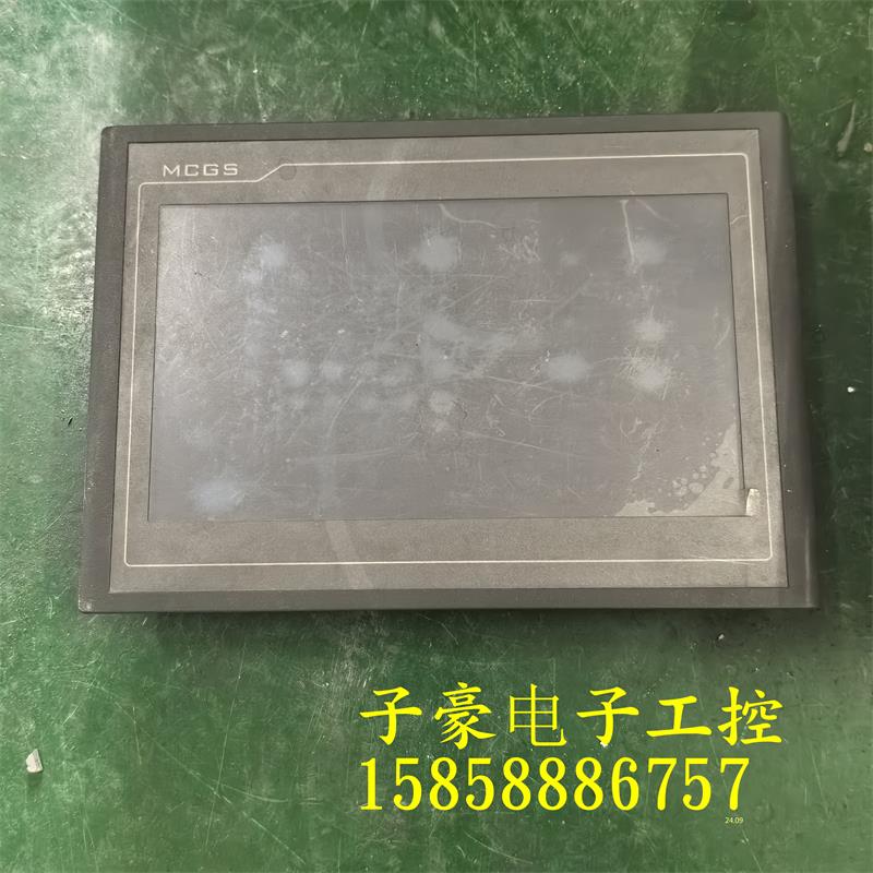 昆仑通态触摸屏TPC1061Ti 24v 原装拆机 T功能包好