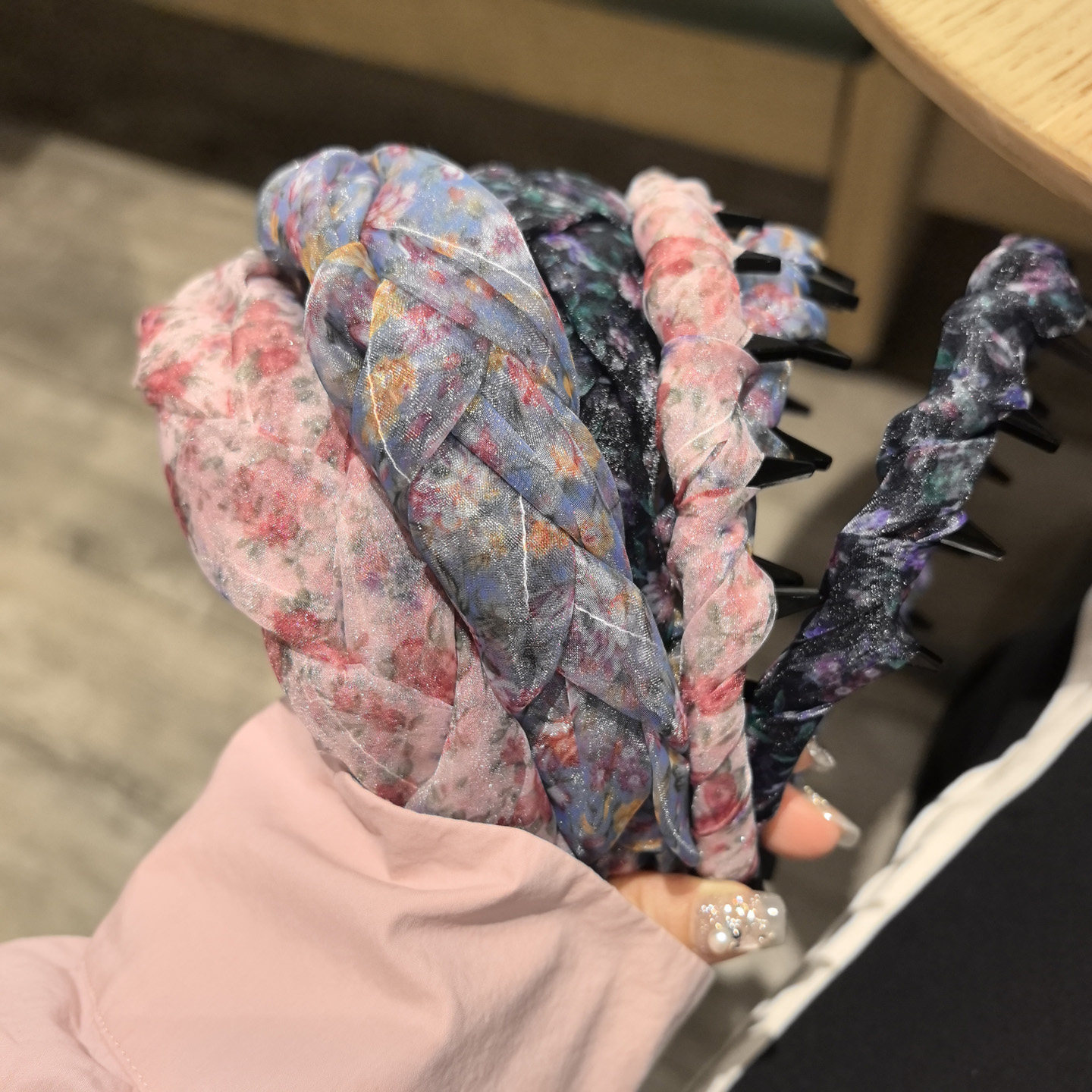 LERYAE韩国进口发饰温柔碎花雪纺麻花倒插梳发箍头箍压发