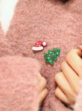 韩国进口 AZNAVOUR/AZ 饰品圣诞节红色圣诞帽深绿圣诞树胸针