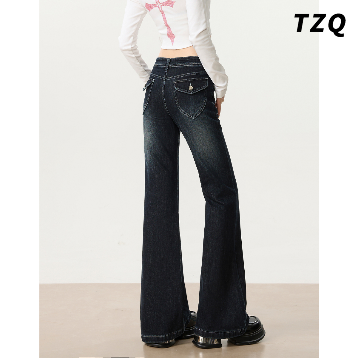 辣妹修身显瘦不贴腿拖地喇叭裤子